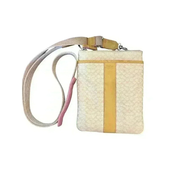 Coach Signature C Pink Crossbody Authentic Leather and Jacquard - Picture 1 of 14
